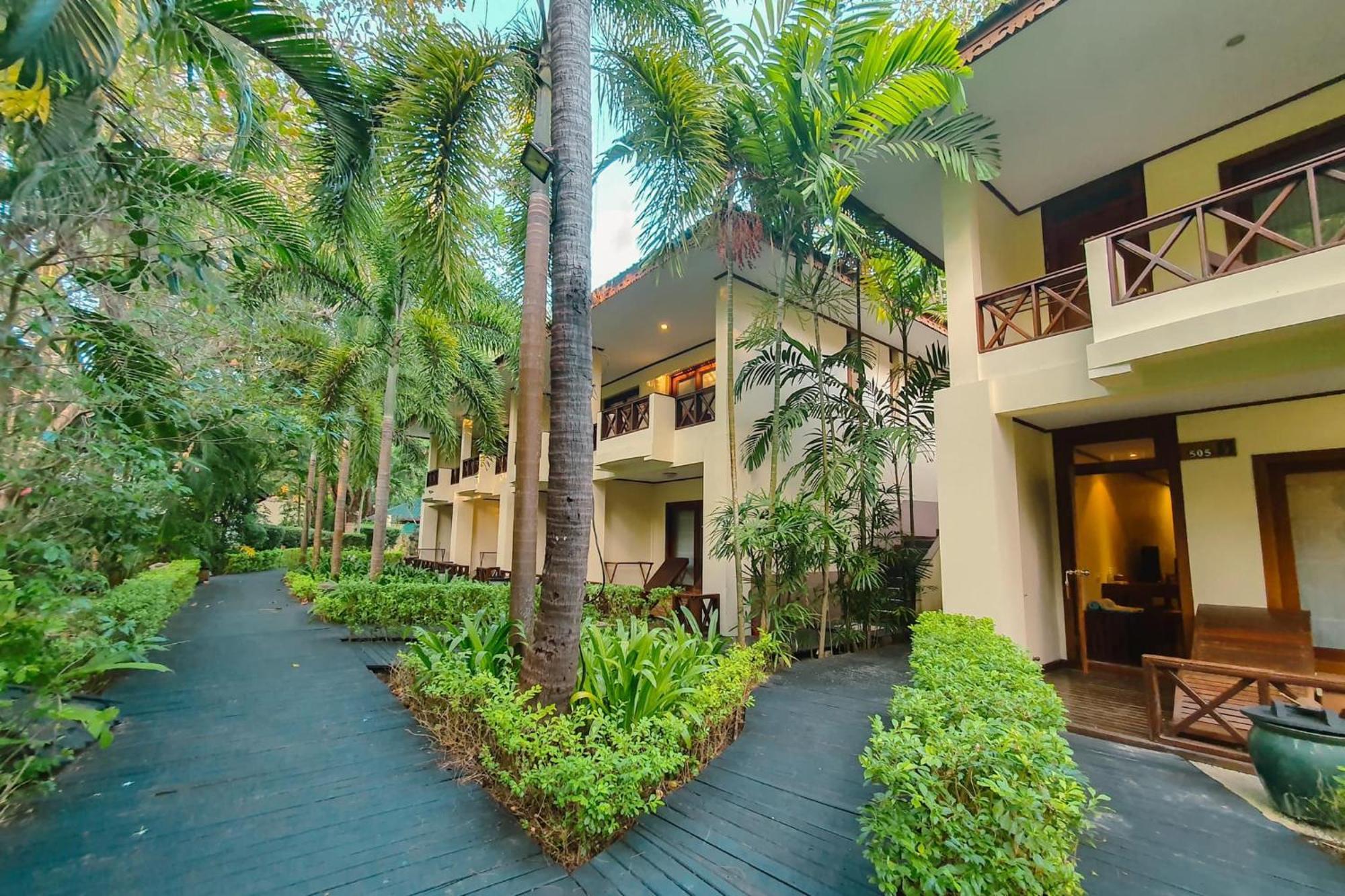 Jade Marina Resort And Spa Ngapali Exterior foto